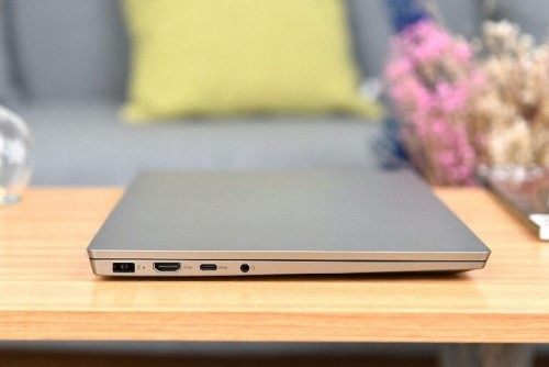 Review Lenovo ThinkBook 14s: Ultrabook của những doanh nhân sành điệu